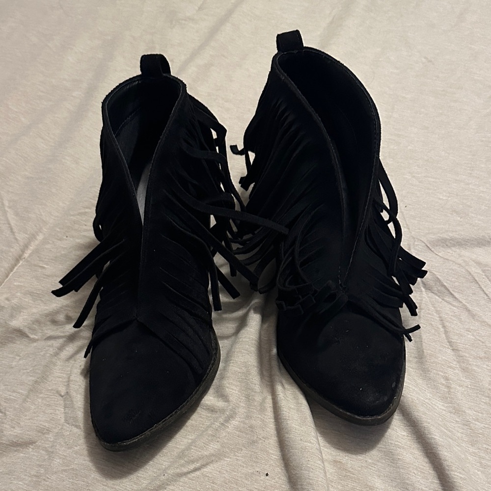 Coconuts by Matisse Black Fringe Booties